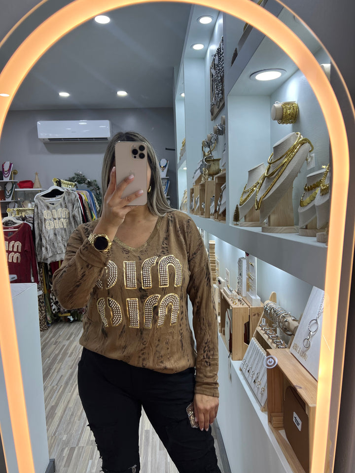 JERSEY WHIT LETTERS