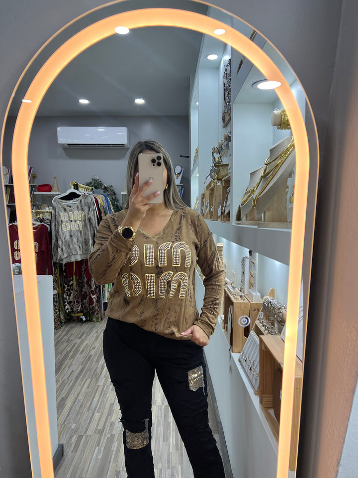 JERSEY WHIT LETTERS