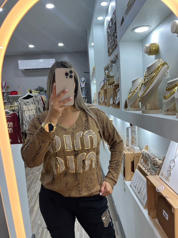 JERSEY WHIT LETTERS
