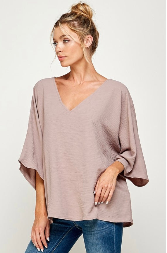 SOLID V NECK TOP