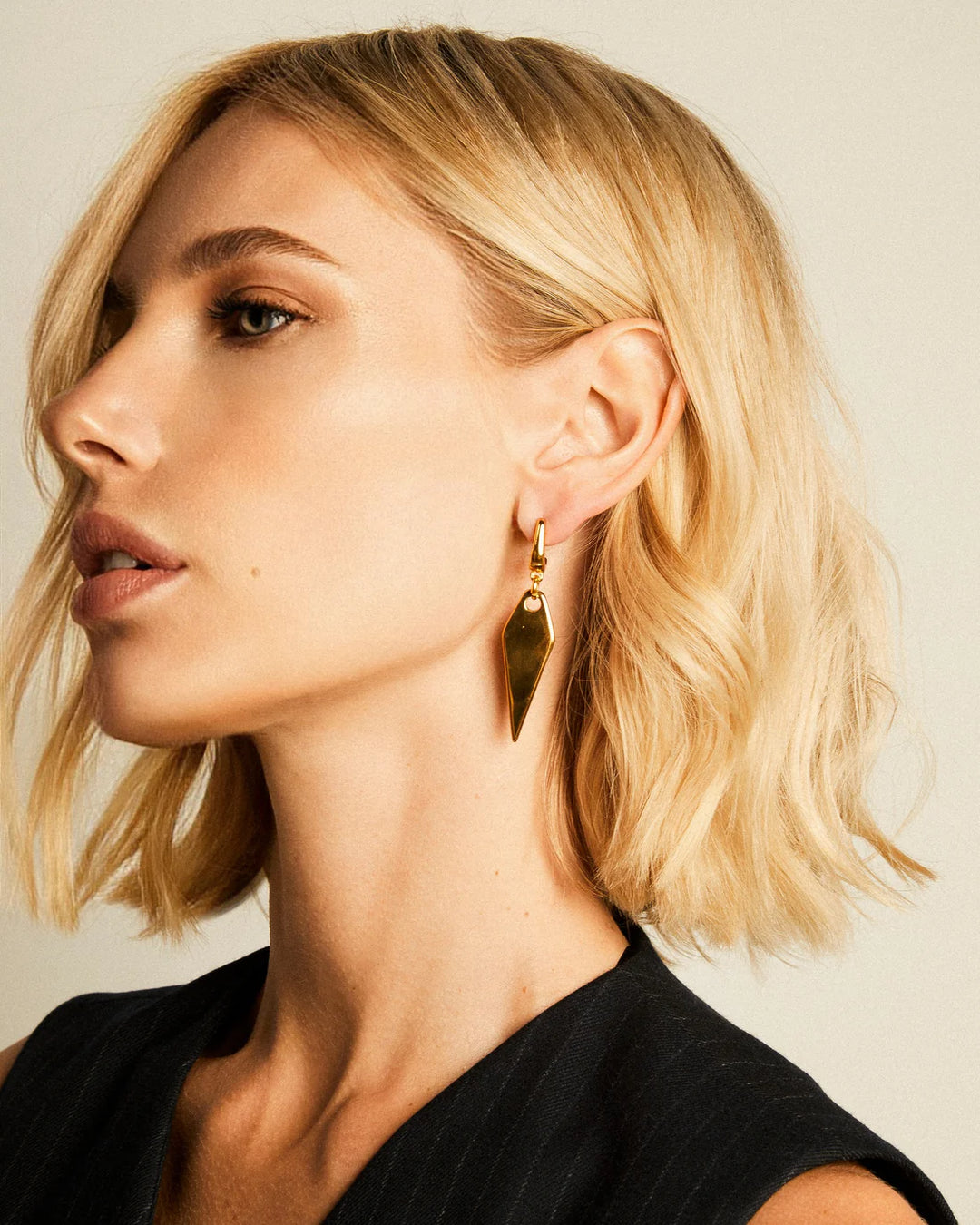 DUNE COLLECTION  PENDIENTES ARROW