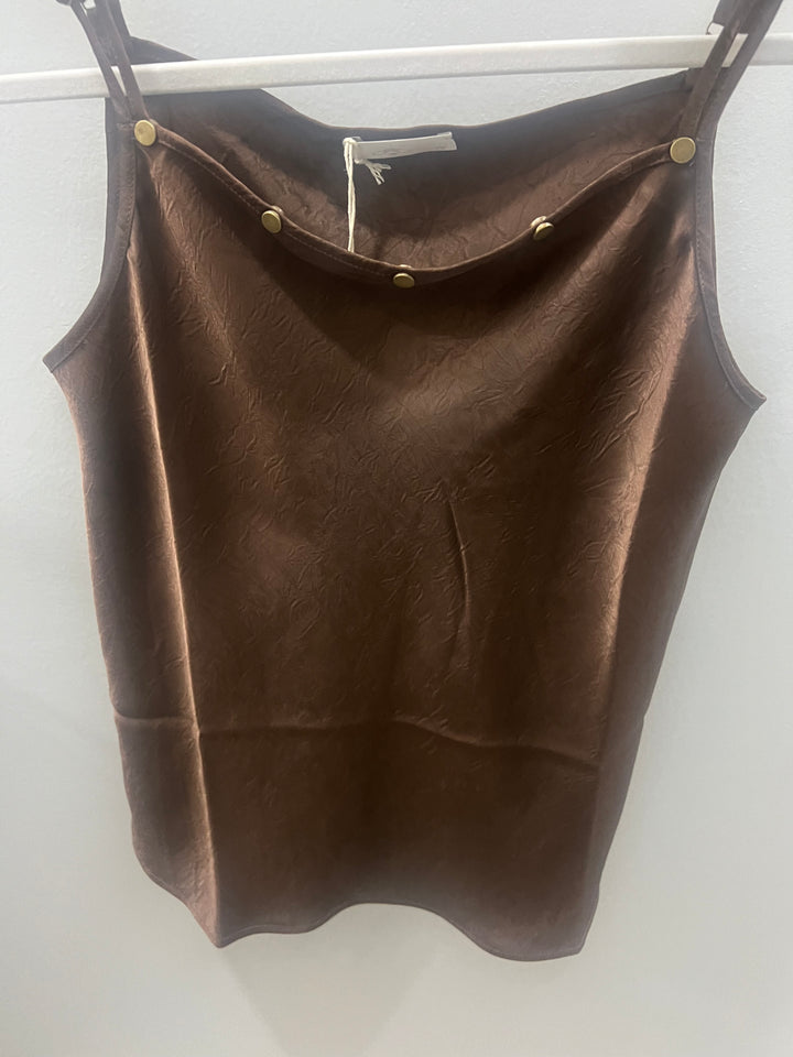 TOP PLAIN