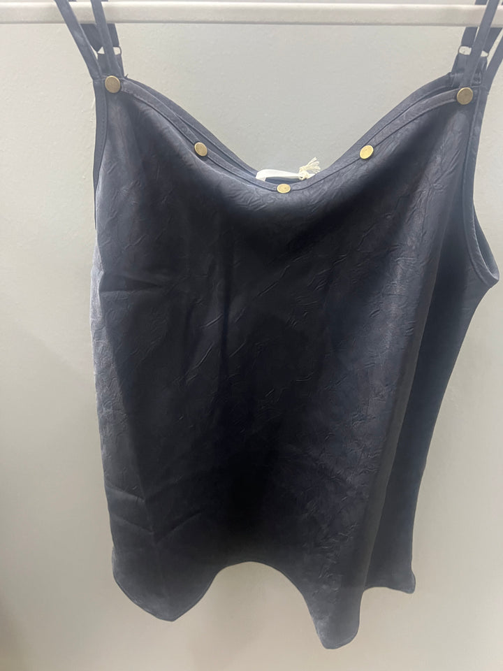 TOP PLAIN